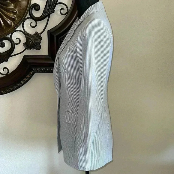 Joie Women’s blue White Striped Seersucker Blazer Jacket Size Small 4 NEW!! - Picture 9 of 15